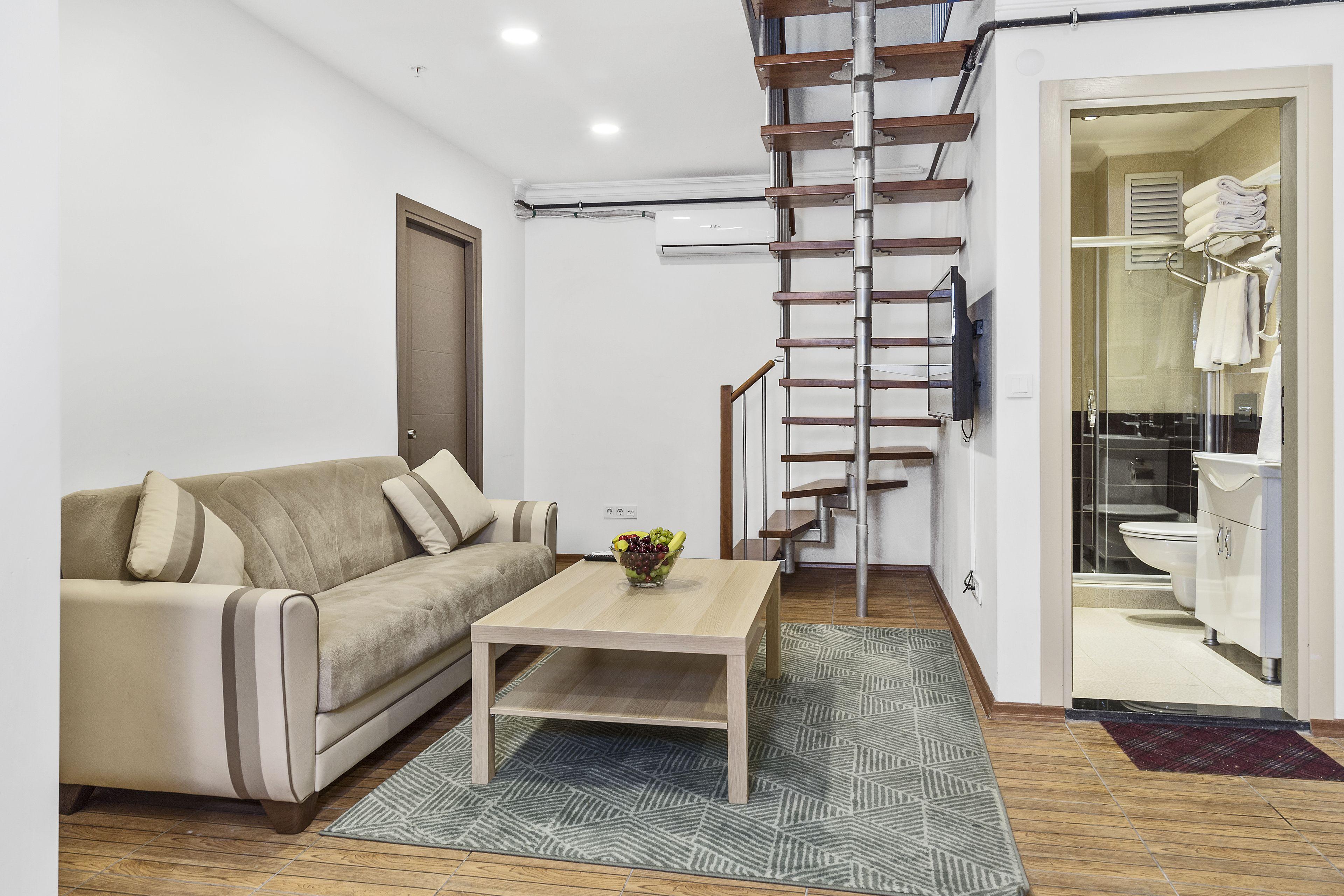 Modern Suites — Photos 1